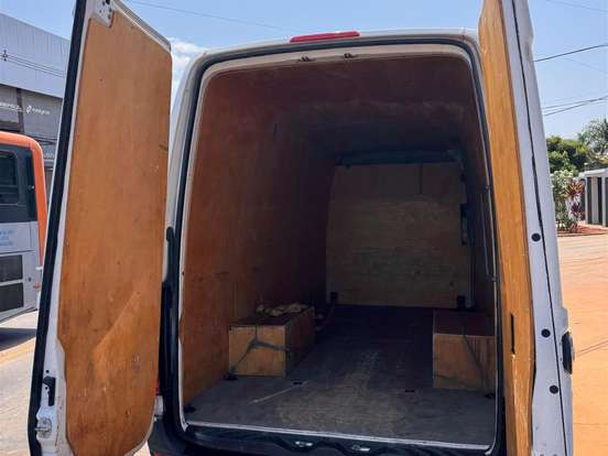MERCEDES-BENZ-SPRINTER-2.2 CDI DIESEL FURGÃO 516 TA EXTRA LONGO MANUAL MERCEDES-BENZ-SPRINTER-2021
