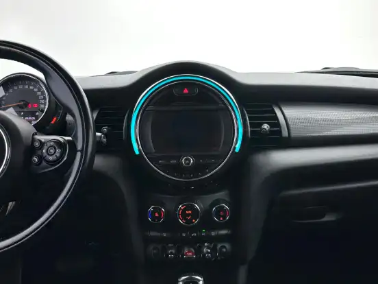 MINI-COOPER-2018