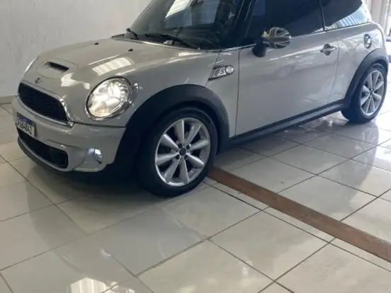 MINI-COOPER-1.6 S JOHN COOPER WORKS 16V TURBO GASOLINA 2P AUTOMATICO MINI-COOPER-2013