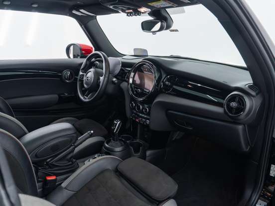 MINI-COOPER-2.0 16V TWINPOWER GASOLINA JOHN COOPER WORKS 2P STEPTRONIC MINI-COOPER-2023