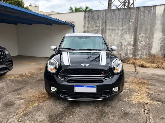 MINI-COUNTRYMAN-2015