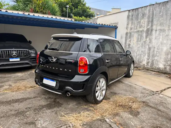 MINI-COUNTRYMAN-2015
