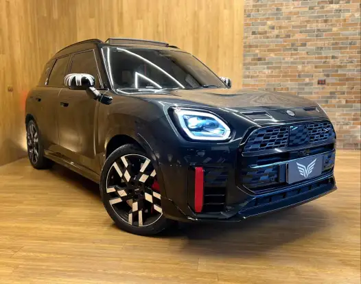 MINI-COUNTRYMAN-2024