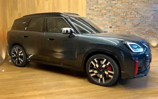 MINI-COUNTRYMAN-2024