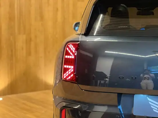 MINI-COUNTRYMAN-2.0 16V TWINPOWER TURBO GASOLINA JOHN COOPER WORKS ALL4 STEPTRONIC MINI-COUNTRYMAN-2024
