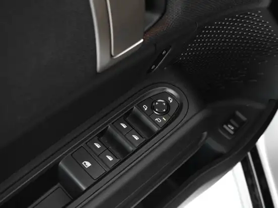 MINI-COUNTRYMAN-2.0 16V TWINPOWER TURBO GASOLINA JOHN COOPER WORKS ALL4 STEPTRONIC MINI-COUNTRYMAN-2025