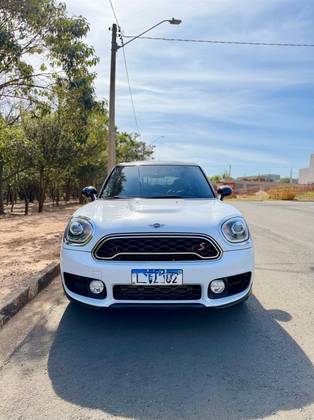 MINI COOPER 2.0 16V TWINPOWER GASOLINA S 4P STEPTRONIC