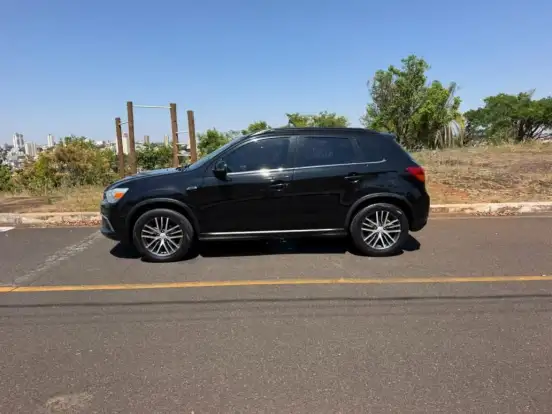 MITSUBISHI-ASX-2.0 AWD 16V FLEX 4P AUTOMÁTICO MITSUBISHI-ASX-2017