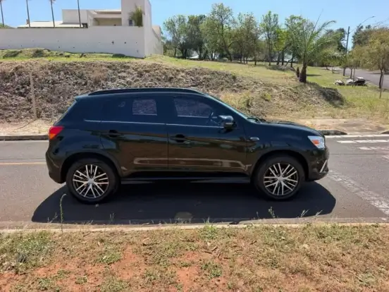 MITSUBISHI-ASX-2.0 AWD 16V FLEX 4P AUTOMÁTICO MITSUBISHI-ASX-2017