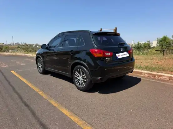 MITSUBISHI-ASX-2.0 AWD 16V FLEX 4P AUTOMÁTICO MITSUBISHI-ASX-2017