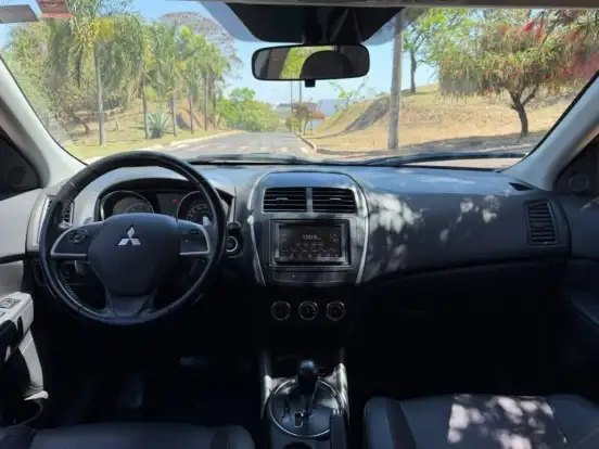 MITSUBISHI-ASX-2.0 AWD 16V FLEX 4P AUTOMÁTICO MITSUBISHI-ASX-2017