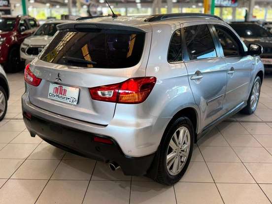 MITSUBISHI-ASX-2011
