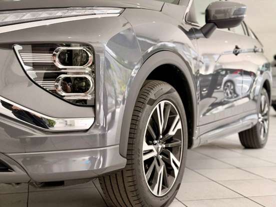 MITSUBISHI-ECLIPSE CROSS-1.5 MIVEC TURBO GASOLINA HPE CVT MITSUBISHI-ECLIPSE CROSS-2025