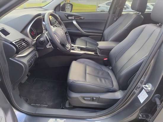MITSUBISHI-ECLIPSE CROSS-2024
