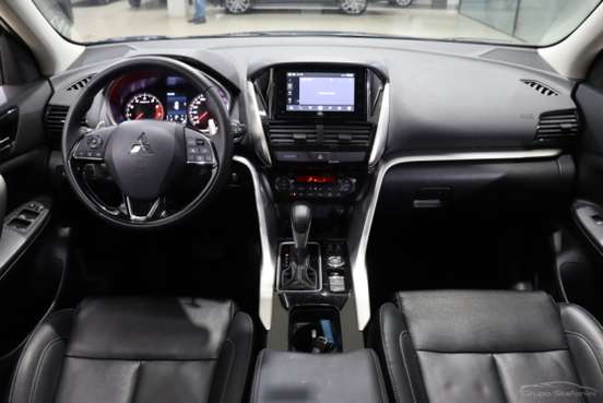 MITSUBISHI-ECLIPSE CROSS-2024
