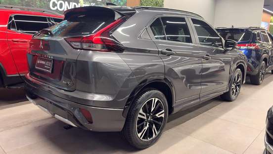 MITSUBISHI-ECLIPSE CROSS-2024
