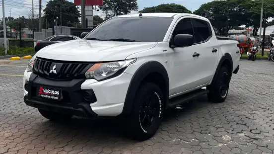MITSUBISHI-L200 TRITON-2021