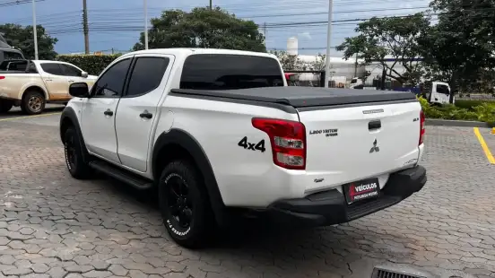 MITSUBISHI-L200 TRITON-2021