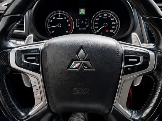 MITSUBISHI-L200 TRITON-2.4 16V TURBO DIESEL OUTDOOR HPE CD 4X4 AUTOMÁTICO MITSUBISHI-L200 TRITON-2020