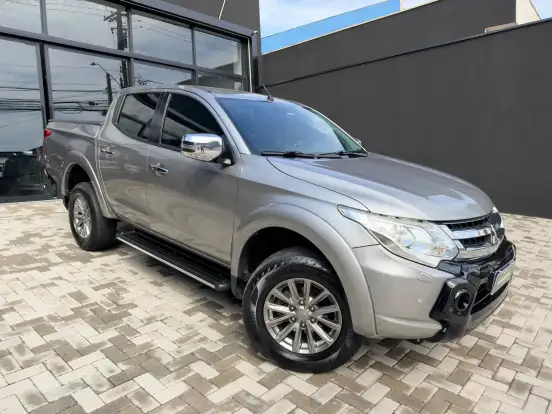 MITSUBISHI-L200 TRITON-2.4 16V TURBO DIESEL SPORT HPE TOP CD 4P 4X4 AUTOMÁTICO MITSUBISHI-L200 TRITON-2018