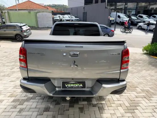 MITSUBISHI-L200 TRITON-2.4 16V TURBO DIESEL SPORT HPE TOP CD 4P 4X4 AUTOMÁTICO MITSUBISHI-L200 TRITON-2018