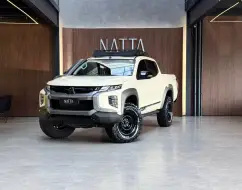 MITSUBISHI L200 TRITON 2.4 16V TURBO DIESEL SPORT SAVANA CD 4P 4X4 AUTOMÁTICO MITSUBISHI L200 TRITON 2.4 16V TURBO DIESEL SPORT SAVANA CD 4P 4X4 AUTOMÁTICO