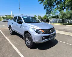 MITSUBISHI L200 TRITON 2.4 16V TURBO DIESEL OUTDOOR GLX CD 4X4 MANUAL MITSUBISHI L200 TRITON 2.4 16V TURBO DIESEL OUTDOOR GLX CD 4X4 MANUAL