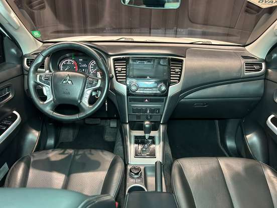MITSUBISHI-L200 TRITON-2021