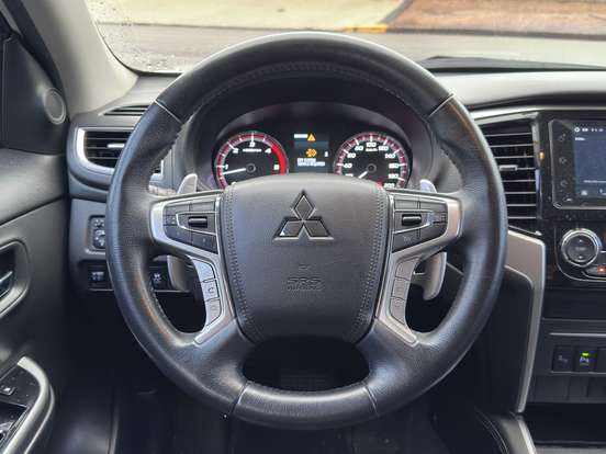 MITSUBISHI-L200 TRITON-2.4 16V TURBO DIESEL SPORT HPE-S CD 4P 4X4 AUTOMÁTICO MITSUBISHI-L200 TRITON-2021
