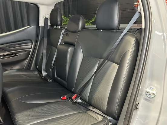 MITSUBISHI-L200 TRITON-2024