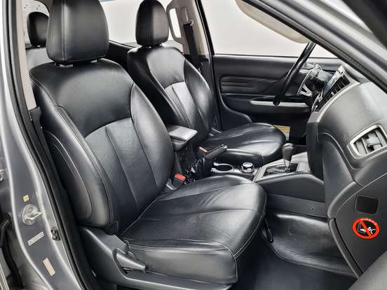 MITSUBISHI-L200 TRITON-2.4 16V TURBO DIESEL SPORT HPE-S CD 4P 4X4 AUTOMÁTICO MITSUBISHI-L200 TRITON-2021