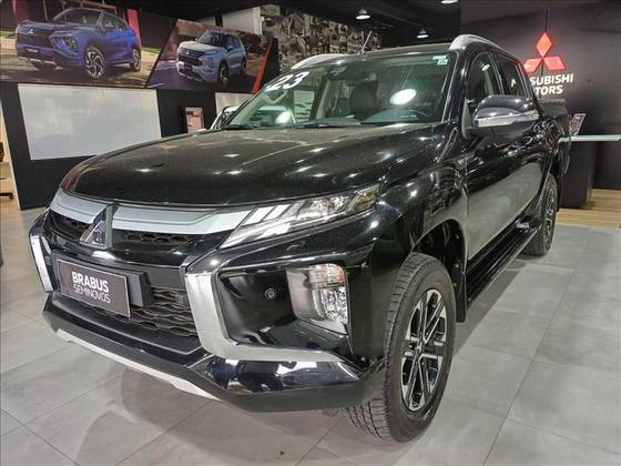 MITSUBISHI L200 TRITON 2.4 16V TURBO DIESEL SPORT HPE-S CD 4P 4X4 AUTOMÁTICO