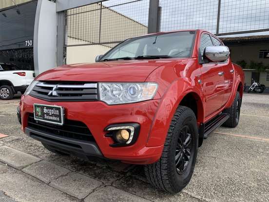 MITSUBISHI-L200 TRITON-3.2 HPE 4X4 CD 16V TURBO INTERCOOLER DIESEL 4P AUTOMÁTICO MITSUBISHI-L200 TRITON-2014