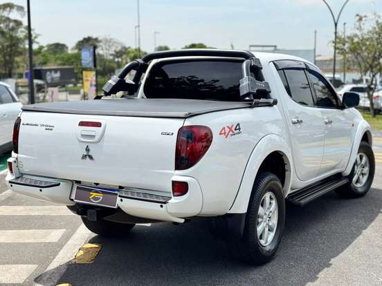 MITSUBISHI-L200 TRITON-2013