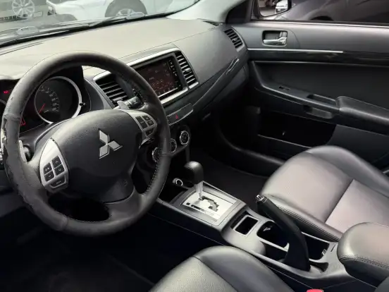 MITSUBISHI-LANCER-2.0 HL-T 16V GASOLINA 4P AUTOMÁTICO MITSUBISHI-LANCER-2018