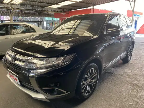 MITSUBISHI-OUTLANDER-2017