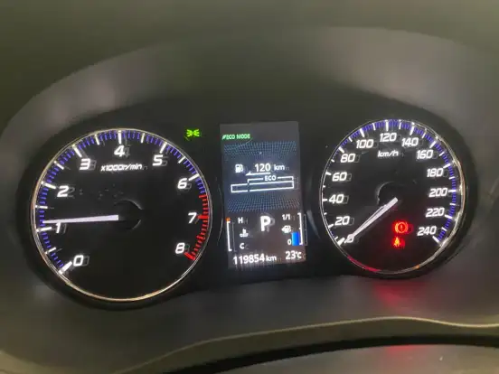 MITSUBISHI-OUTLANDER-2017