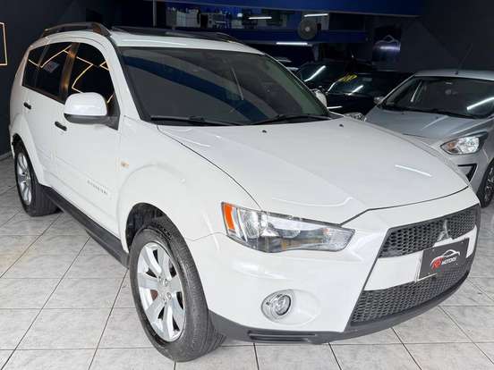 MITSUBISHI-OUTLANDER-2.0 16V GASOLINA 4P AUTOMÁTICO MITSUBISHI-OUTLANDER-2012