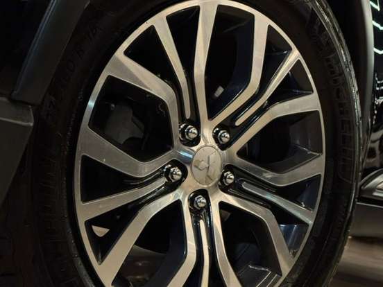 MITSUBISHI-OUTLANDER-2.2 4X4 16V DIESEL 4P AUTOMÁTICO MITSUBISHI-OUTLANDER-2015