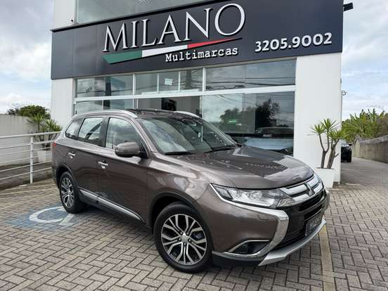 MITSUBISHI-OUTLANDER-2018