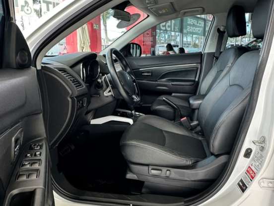 MITSUBISHI-OUTLANDER SPORT-2.0 MIVEC FLEX HPE AUTOMÁTICO MITSUBISHI-OUTLANDER SPORT-2021