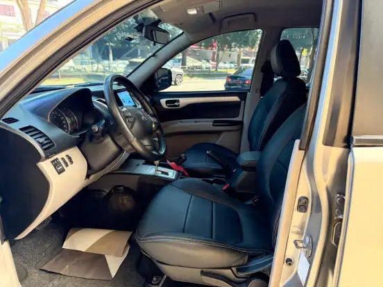 MITSUBISHI-PAJERO DAKAR-2012