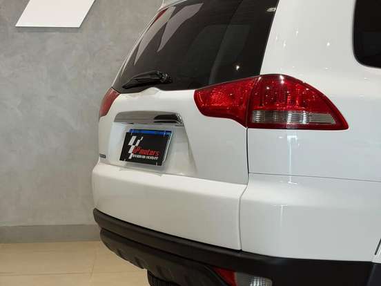 MITSUBISHI-PAJERO DAKAR-3.2 4X4 16V TURBO INTERCOOLER DIESEL 4P AUTOMÁTICO MITSUBISHI-PAJERO DAKAR-2015