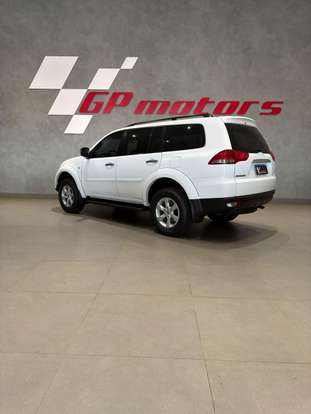 MITSUBISHI-PAJERO DAKAR-2015