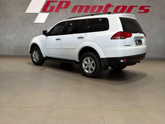 MITSUBISHI-PAJERO DAKAR-3.2 4X4 16V TURBO INTERCOOLER DIESEL 4P AUTOMÁTICO MITSUBISHI-PAJERO DAKAR-2015