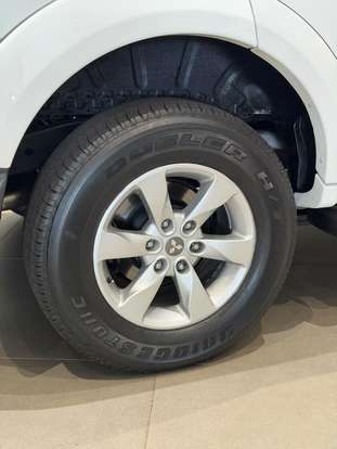 MITSUBISHI-PAJERO DAKAR-2015