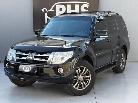 MITSUBISHI PAJERO FULL 3.2 HPE 4X4 16V TURBO INTERCOOLER DIESEL 4P AUTOMÁTICO