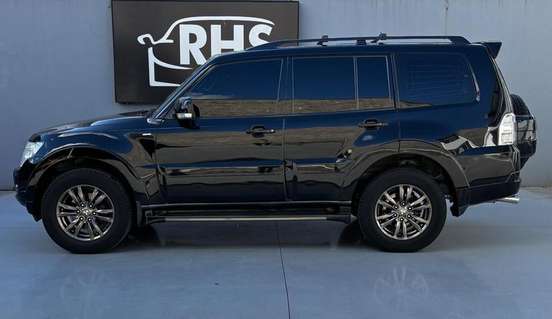 MITSUBISHI-PAJERO FULL-3.2 HPE 4X4 16V TURBO INTERCOOLER DIESEL 4P AUTOMÁTICO MITSUBISHI-PAJERO FULL-2012