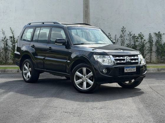 MITSUBISHI PAJERO FULL 3.2 HPE 4X4 16V TURBO INTERCOOLER DIESEL 4P AUTOMÁTICO