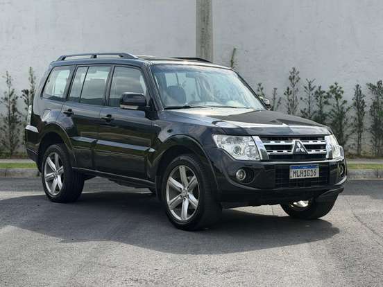 MITSUBISHI-PAJERO FULL-2013